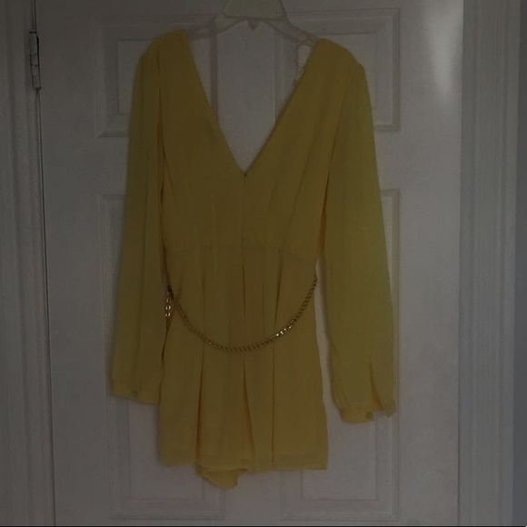 yellow romper// only worn once - Picture 2 of 4